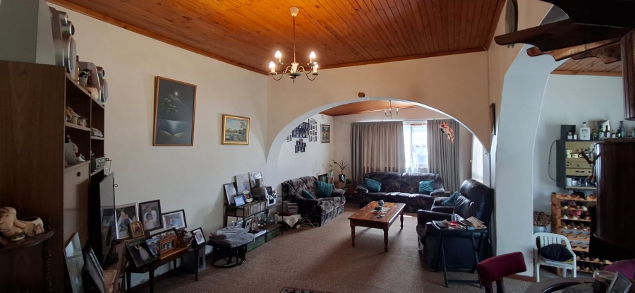 5 Bedroom Property for Sale in George East Western Cape
